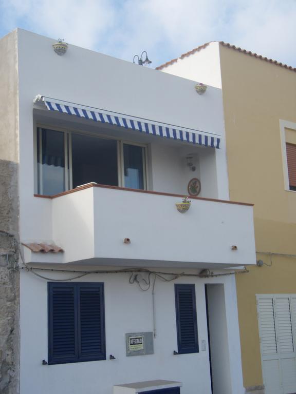 Bivani Sul Porto Vecchio Lampedusa Kamer foto