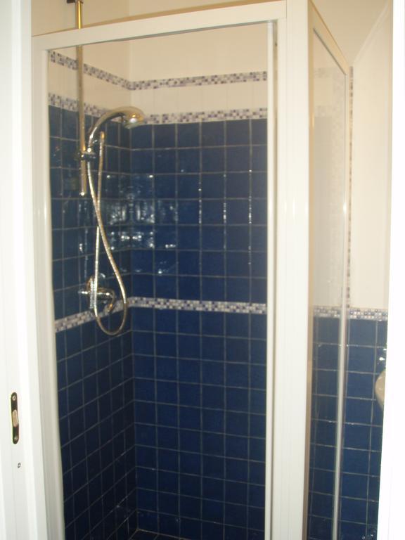 Bivani Sul Porto Vecchio Lampedusa Kamer foto